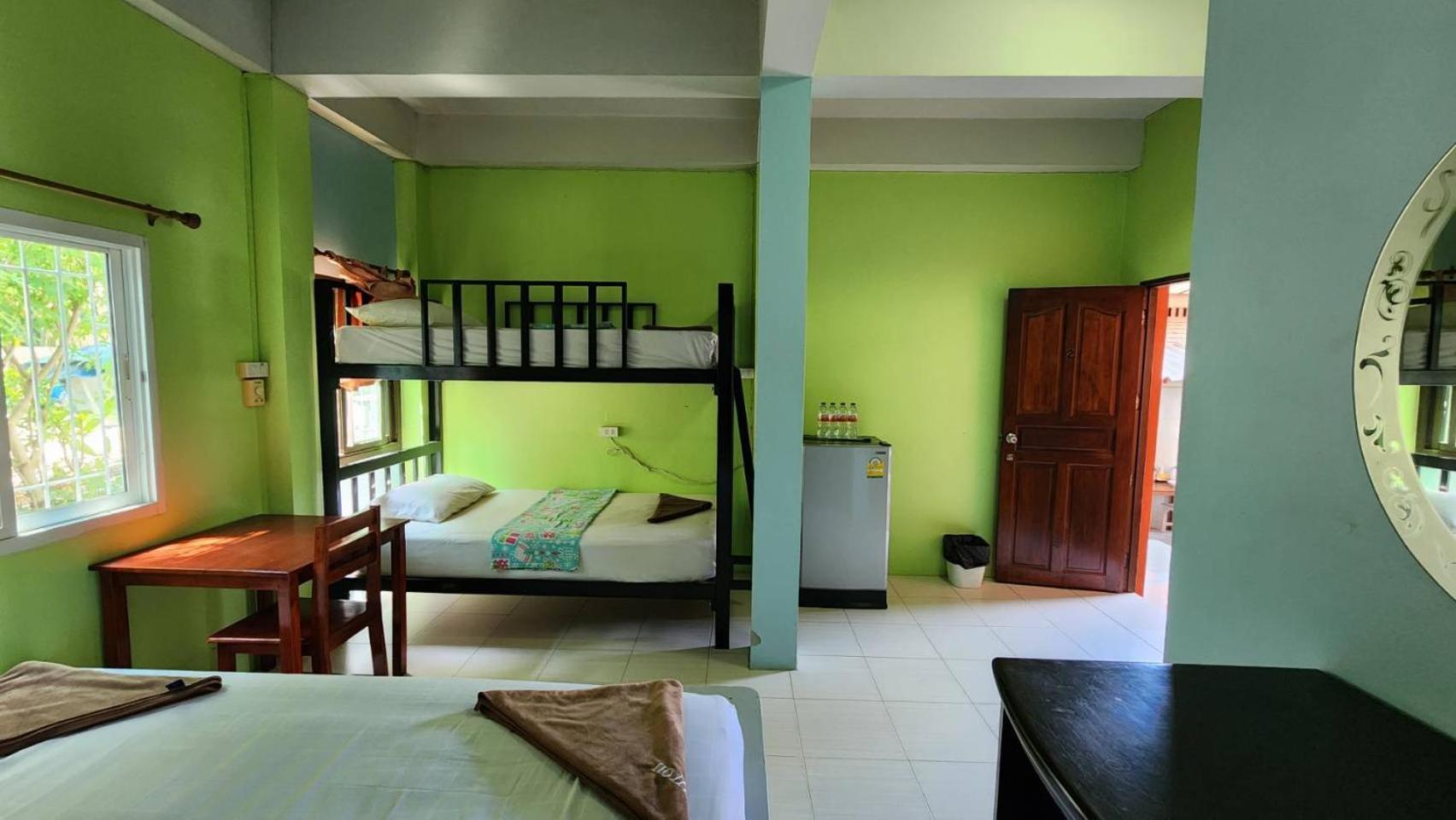 Sarin Guesthouse สาริน Ko Tao Luaran gambar